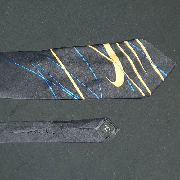 2️⃣ FOR 1️⃣ Jerry Garcia Collection Forty-Seven Ties - Picture 4 of 6